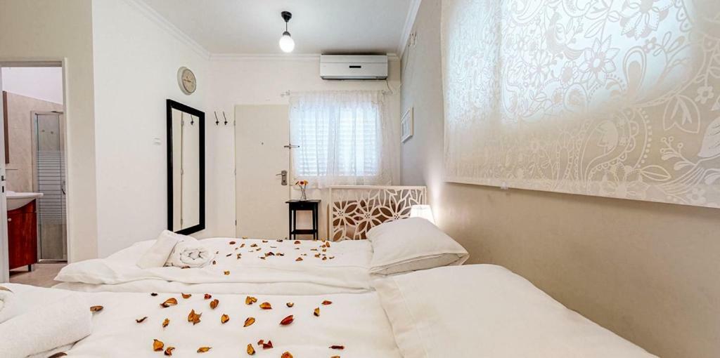 Rom Hatayelet Arad Bagian luar foto